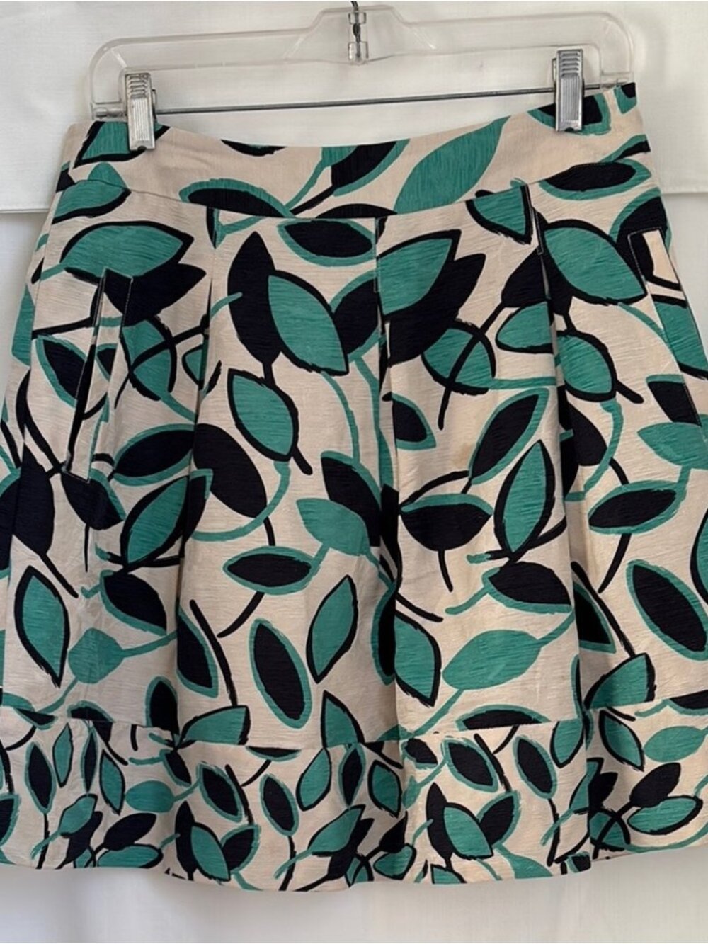 Print Skirt in Black and Green